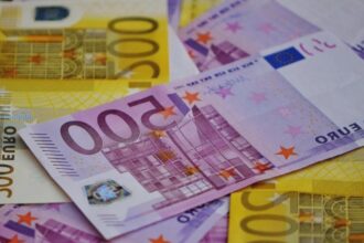 bolojan a pus ochii si pe banii romanilor din strainatate ce taxa vor fi obligati sa plateasca 68a987666b311