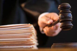 dosarul liderului suveranistilor in fata unui judecator incomod pentru sistem a desfiintat toate dosarele la comanda 68d61d225ed26