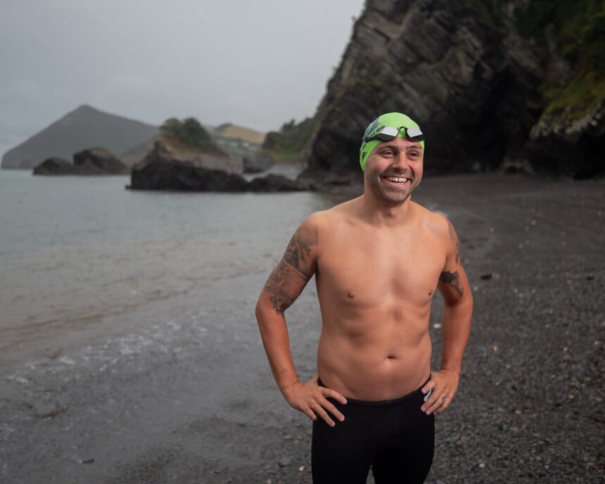 im here to help people that gives me a superpower one mans challenge to swim 10 swiss lakes 68c40067df2f6