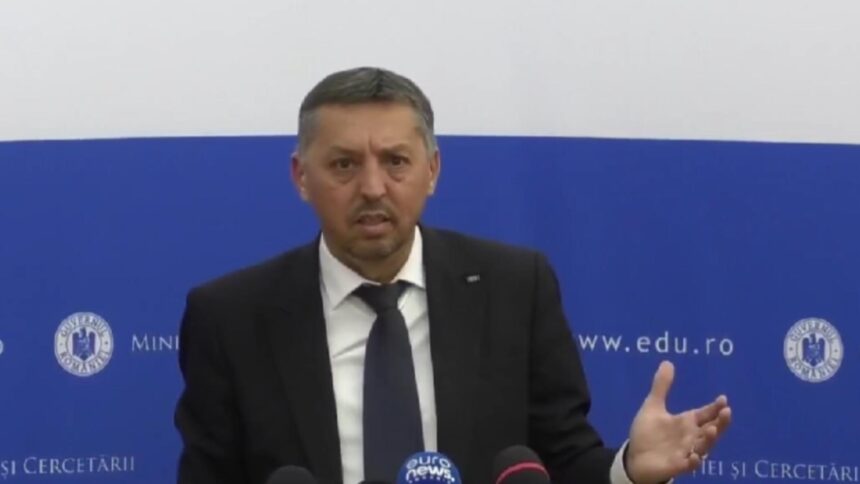 ministrul educatiei ii sfideaza in continuare pe profesori scoala este in primul rand a copiilor asa ca ii asteptam luni impreuna cu parintii 68bd739e98e0c