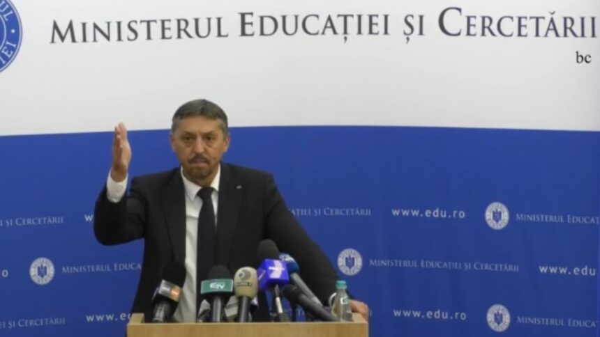 nicusor dan nu sunt deloc multumit de situatia din educatie primul semnal ca nu l place pe ministrul daniel david 68c272078b784