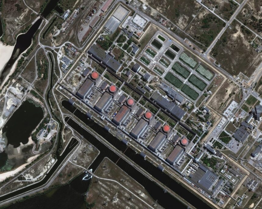 safety fears as external power to zaporizhzhia nuclear plant still out after three days 68d792c33a81b