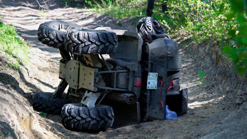 tragedie in judetul arges un copil de 13 ani a murit dupa ce a intrat cu atv ul intr un copac 68c84df53c659