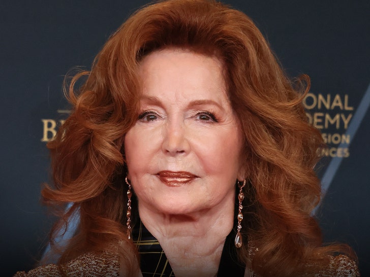 days of our lives star suzanne rogers says shes battling cancer 6903f80e8ae44