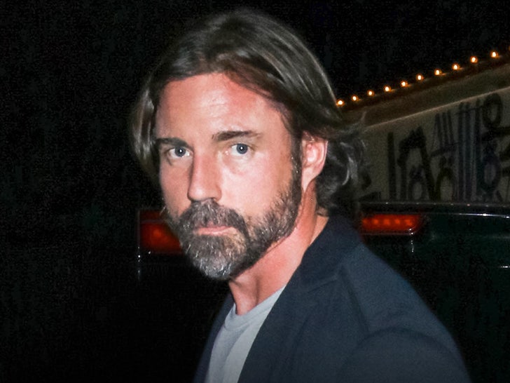denise richards estranged husband aaron phypers out of jail on 200k bond 68f386a93b0c0
