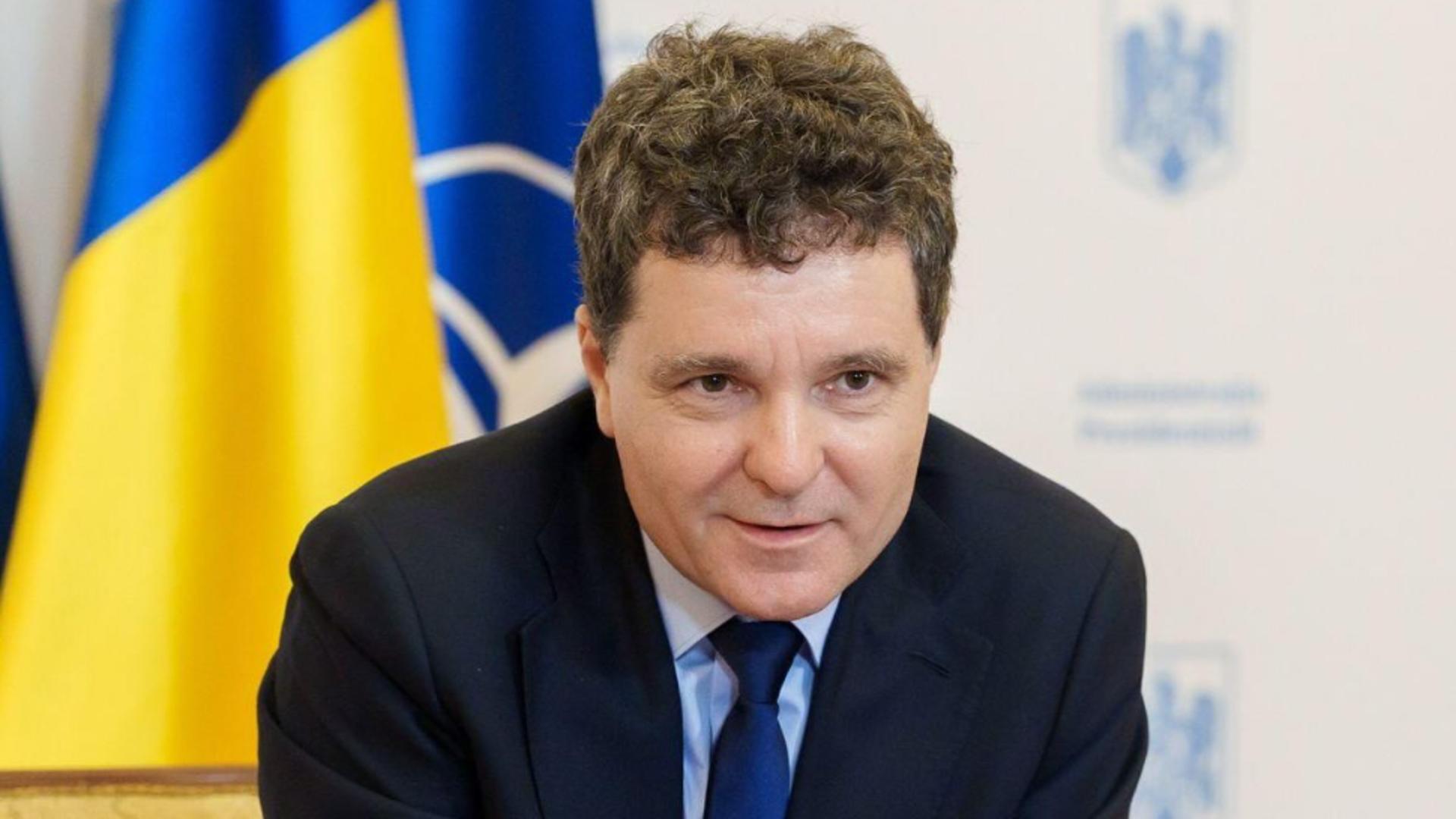 halucinant lui nicusor dan nu ii pasa ca romanii vor sa il demita nu vad nicio problema in asta 68edd33b5263b