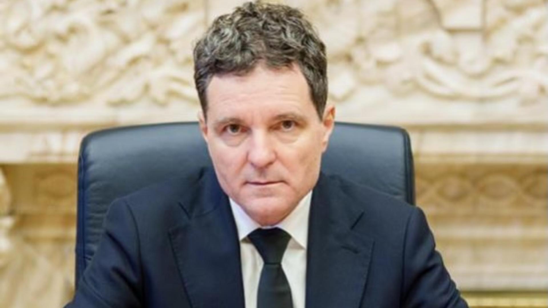 nicusor dan criticat dur dupa ce ar fi folosit inteligenta artificiala dadea urat sa aratati mizeria din spitale 68f90f122caea