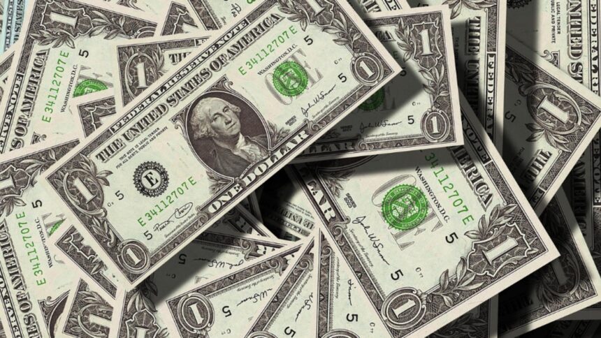 norocul unui angajat a primit din greseala un salariu de 330 de ori mai mare a decis sa si dea demisia decat sa inapoieze banii 68e3d424339d8