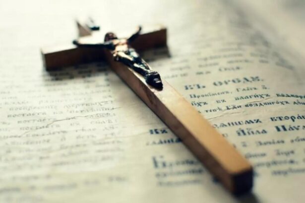 sarbatoarea zilei 3 octombrie biserica il cinsteste pe sfantul dionisie cruce neagra in calendar 68df4e51b3fe9