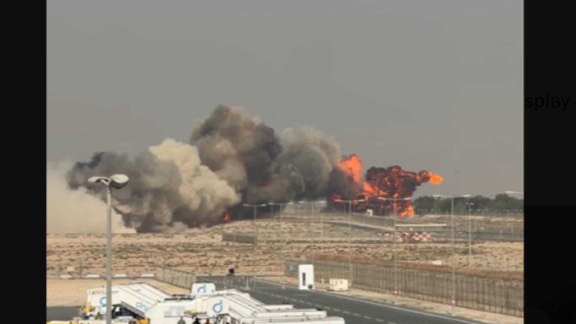 accident socant la dubai air show un avion de lupta s a prabusit in timpul demonstratiei video 69204eba5edb4