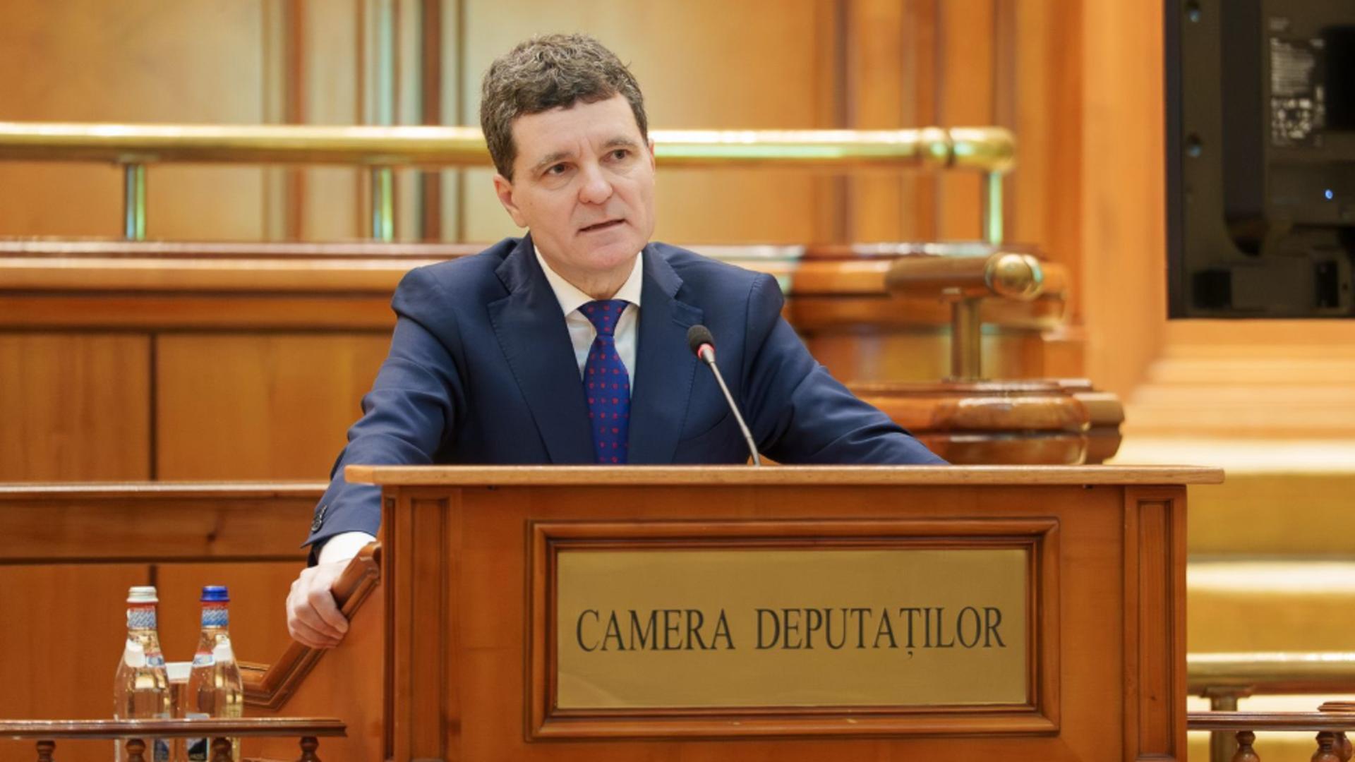 Se conturează noi dovezi privind anularea alegerilor. Controversele legate de voturi revin în centrul atenției 1 apar noi dovezi despre anularea alegerilor controversele voturilor din nou in prim plan 69275eb692614