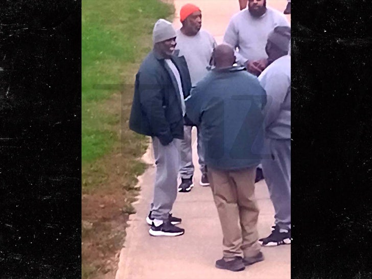 diddy smiles chats with fellow inmates at fort