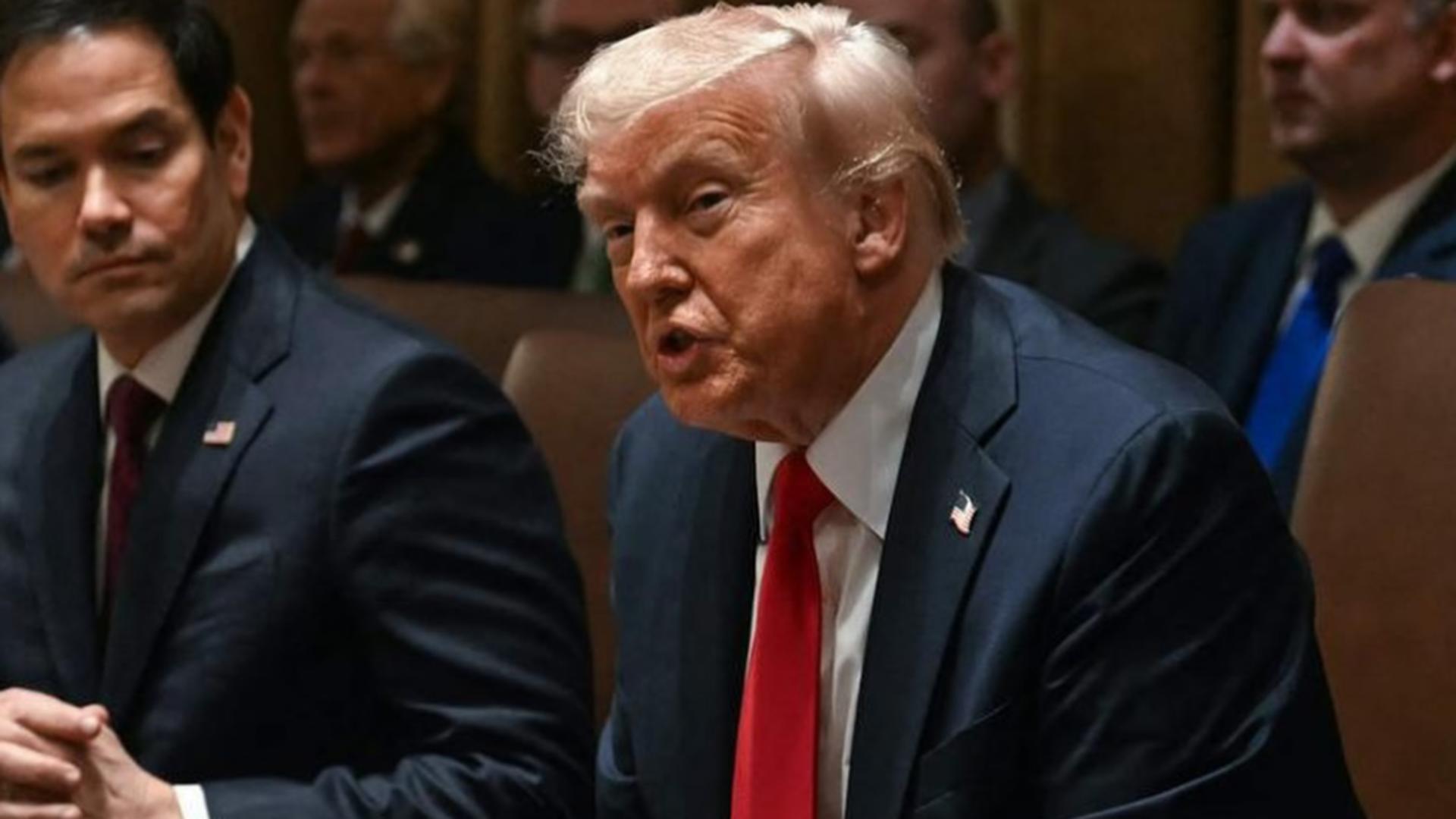 donald trump propune restrictii dure la imigrare persoanele supraponderale sau cu afectiuni cronice ar putea fi refuzate la viza de sedere permanenta in sua 6916532445efb