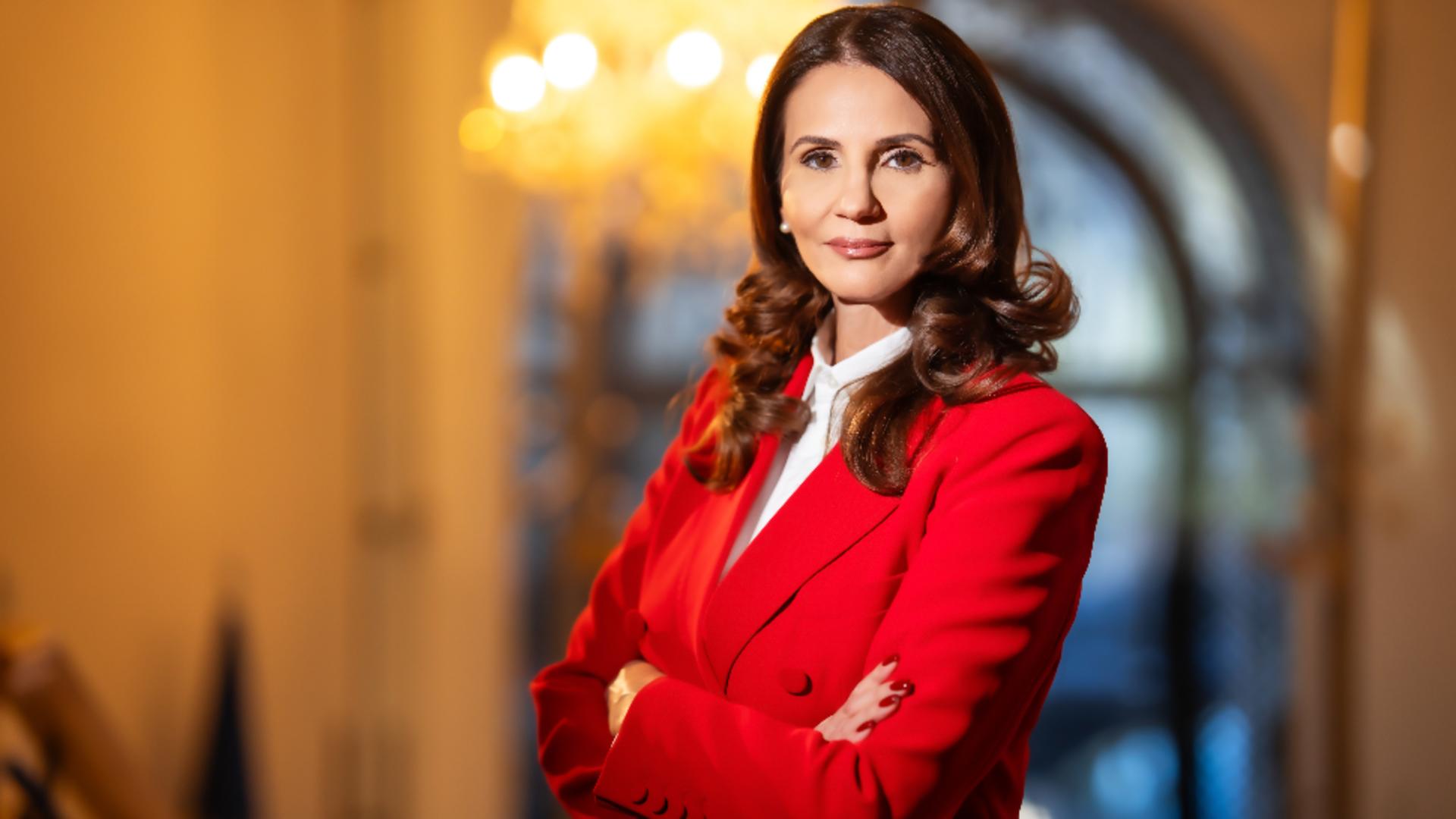 editie exploziva la televiziunea poporului anca alexandrescu fata in fata cu laurentiu botin video live