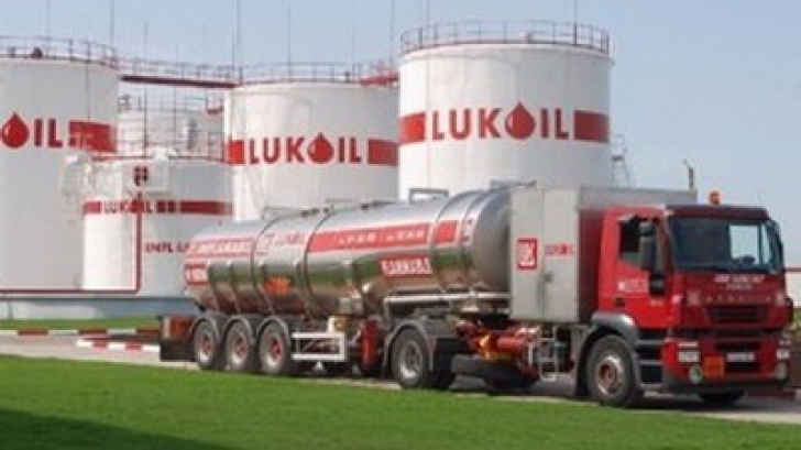 rafinaria petrotel lukoil in vizorul unor cumparatori din dubai haos total la guvern abia luni apare proiectul pentru rafinarie si angajati 6922ecdd591bd