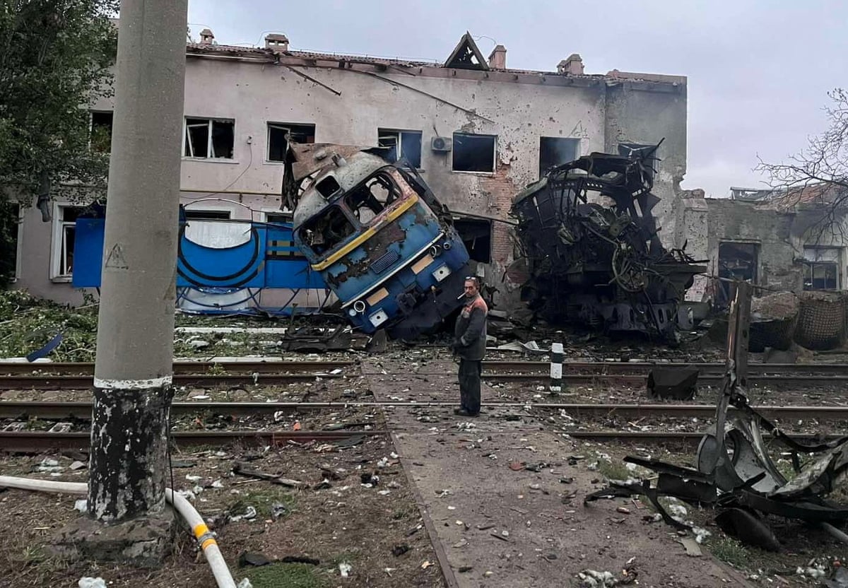russia increasingly targeting trains as attacks on ukraines rail network intensify 6918179f9d282