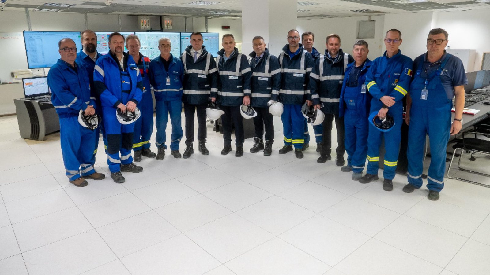 centrala electrica de la brazi repornita partial de cand ar urma sa functioneze la capacitate maxima video 6932b53d3c8e5