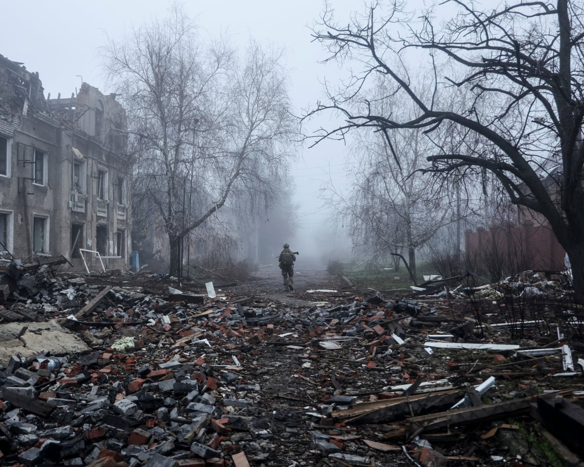 wednesday briefing does the new us plan put ukraine and russia on the path to peace 6930005c840ac