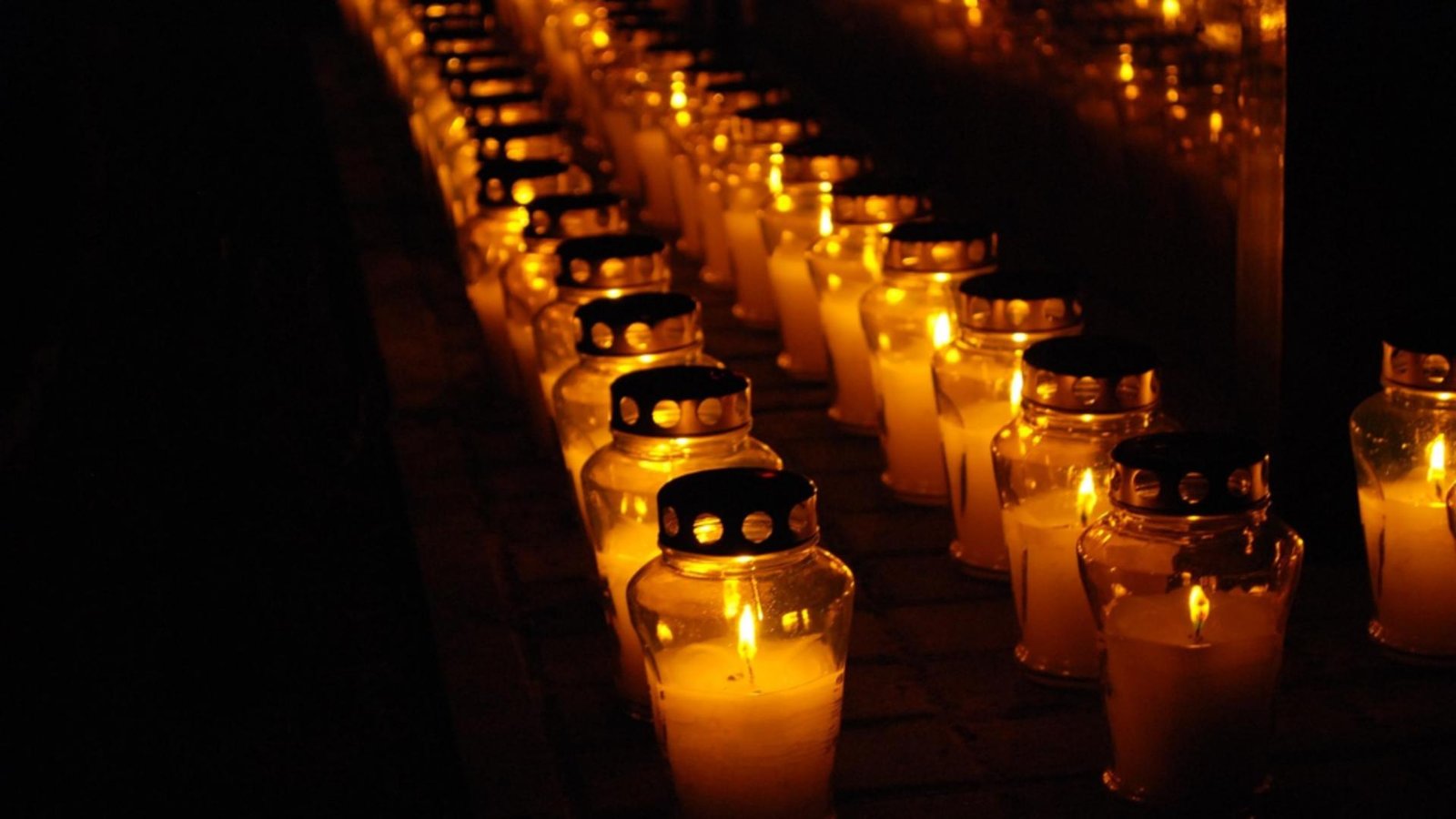 zi de doliu in lumea arhitecturii frank gehry arhitectul icon care a reinventat limbajul arhitecturii moderne a murit 6933c9cb77bdf